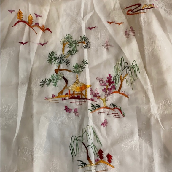 Vintage Chinese Robe 80s with tags - Picture 2 of 5